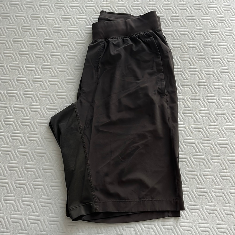 Lululemon T.H.E. Short *Linerless 11"